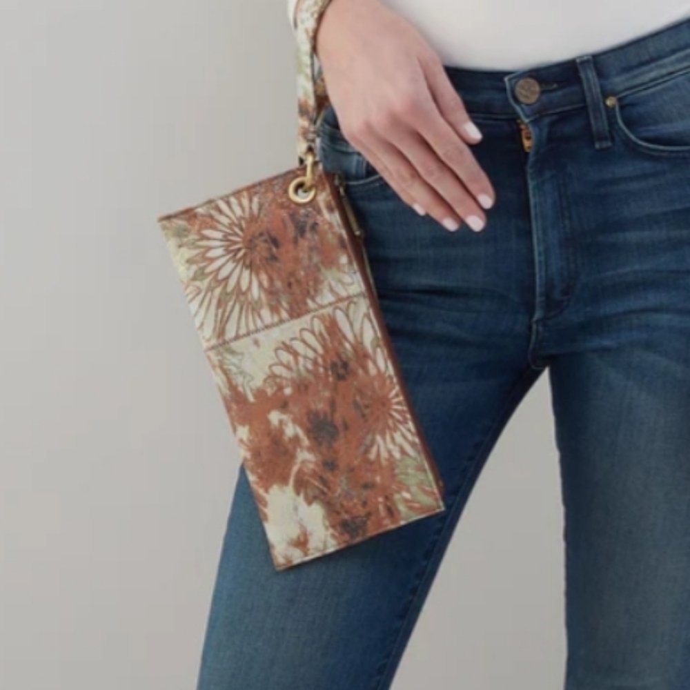 HOBO Floral Tan and Brown Clutch